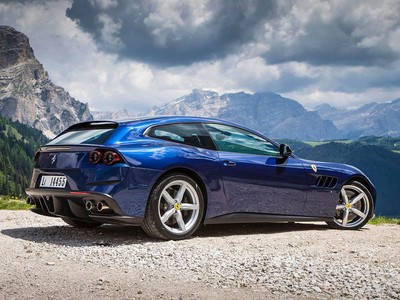 Ferrari GTC4 Lusso - Siêu xe vừa thể thao vừa đa dụng