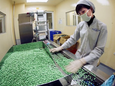 Lãnh đạo Traphaco đua nhau bán cổ phần