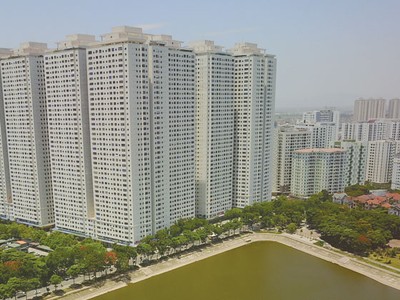 Mật độ xây dựng tại Khu đô thị Linh Đàm hiện nay khá dày đặc - Ảnh: Dũng Minh