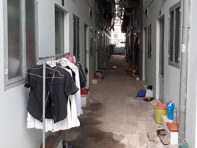 Hình thức kinh doanh nhà trọ cho thuê đáp ứng phần lớn nhu cầu nhà ở của những người nhập cư, người có thu nhập thấp. Ảnh: Việt Dũng