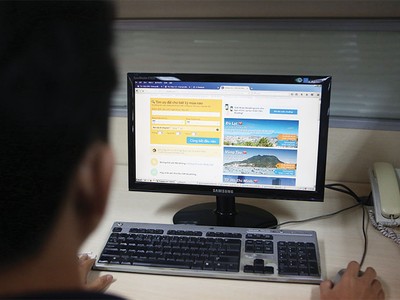 Một nửa người dùng internet đặt dịch vụ du lịch trực tuyến