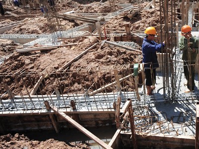 Hầu như dự án nhà ở hình thành trong tương lai nào cũng thế chấp ngân hàng. Ảnh: Dũng Minh