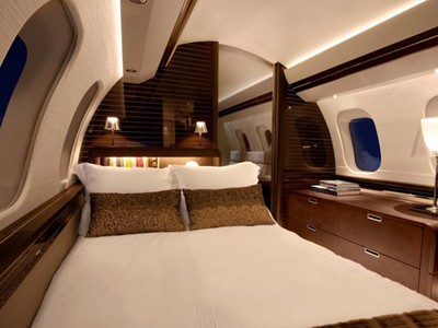 Hãng Bombardier của Canada vừa ra mắt chuyên cơ kích thước khổng lồ Global 7000, trị giá 55 triệu bảng Anh (tương đương 73 triệu USD) (Ảnh: BI)