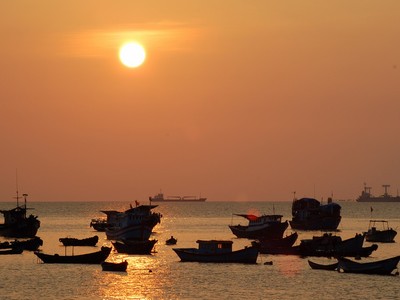 Biển Vũng Tàu “đẹp từng cen-ti-mét”