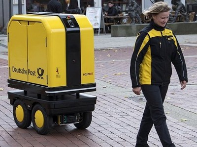 PostBOT, robot hỗ trợ vận chuyển thư và bưu phẩm