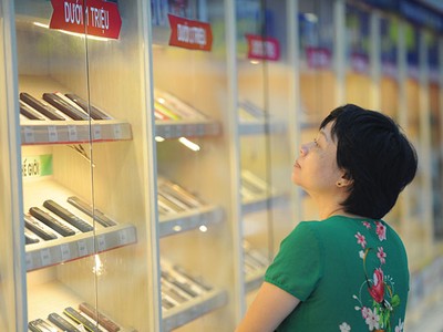 Trong 11 tháng qua, tín dụng tiêu dùng đã tăng tới gần 60%