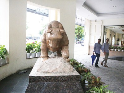 Cùng với vốn đầu tư trực tiếp nước ngoài tăng mạnh, vốn gián tiếp vào TTCK Việt Nam trong năm 2017 gấp hơn 2 lần năm trước