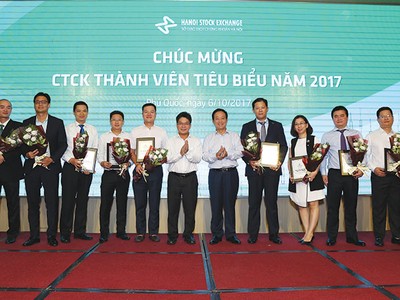 Năm thành công của công ty chứng khoán