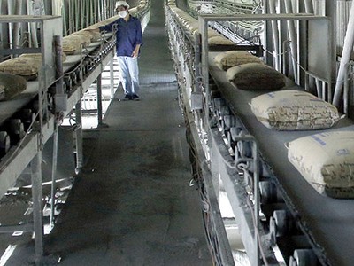 Ngành xi măng đối mặt bài toán dư cung