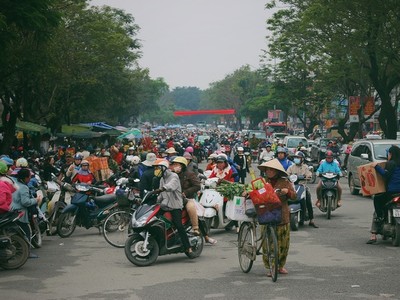 Không khí Tết ở ngôi chợ Huế gần 120 tuổi