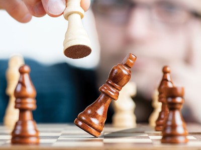 NHT: Bí ẩn cuộc đổi chủ