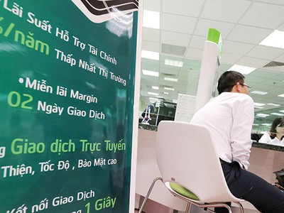 Với 1 triệu đồng/tháng, nhà đầu tư cá nhân cũng có thể góp vốn vào quỹ để tham gia vào TTCK Việt Nam