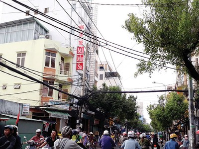 Nhiều nhà đầu tư tìm thuê nguyên căn nhà, sau đó sửa sang, bố trí lại các phòng để cho thuê lại. Ảnh: Việt Dũng