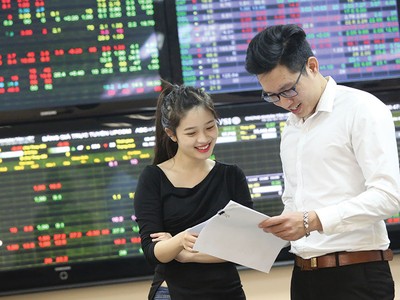 Đỉnh VN-Index: 11 năm và sự khác biệt