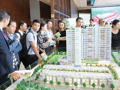 Không chỉ đất nền, nhiều dự án chung cư tại TP.HCM cũng có mức giá tăng mạnh trong thời gian qua. Ảnh: Gia Huy