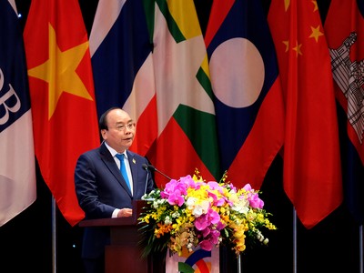 Thủ tướng Nguyễn Xuân Phúc phát biểu khai mạc Hội nghị (Ảnh: VGP)