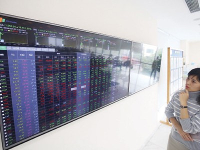 VN-Index: Chỉ nên giữ như “vẻ đẹp lịch sử”