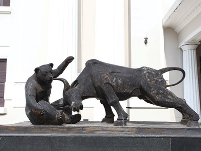 Công ty chứng khoán muốn “thêm đất” phát triển