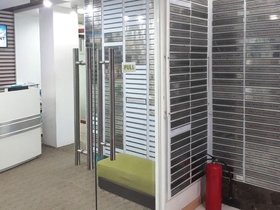 Một địa điểm chỉ vài chục mét vuông, nhưng có tới hơn 100 doanh nghiệp đăng ký, treo biển làm trụ sở