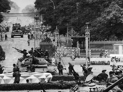 Ký ức về buổi chiều ngày 30/4/1975 lịch sử trong Dinh Độc Lập