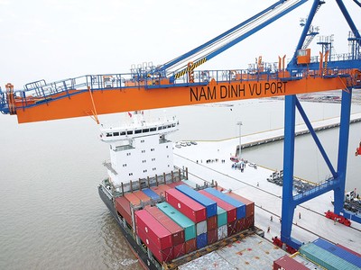 Cảng Nam Đình Vũ có khả năng đón tàu trọng tải 40.000 DWT