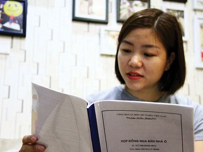 “Chúng tôi không biết phải tiếp tục đấu tranh như thế nào khi mà chủ đầu tư đã cố tình phớt lờ quyết định của các cơ quan chức năng”, chị Nguyễn Thúy Vĩnh, ủy viên Ban quản trị Tòa nhà BMM cho biết