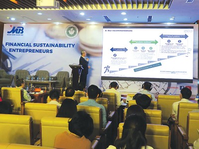 Mục sở thị cách công ty mẹ gọi vốn