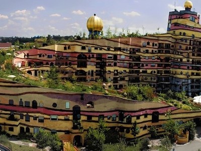 Vườn trên cao hình xoắn ốc độc đáo tại một khu chung cư của Đức