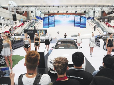 Thị trường ô tô sôi động trở lại