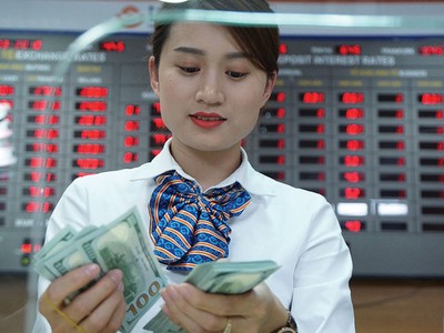 Tỷ giá cần “ứng xử” thế nào trong cuộc chiến thương mại?