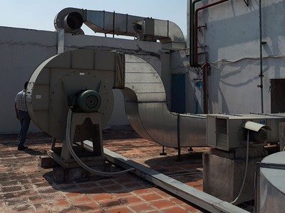 Trên tầng thượng của tòa T1, Công ty Phúc Hà đã cho xây dựng các căn hộ thông tầng (với tầng 25) theo dạng penthouse để bán. Ảnh: Nhất Nam