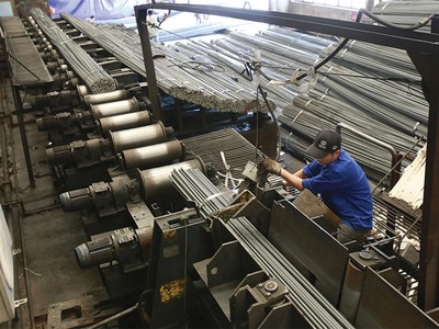 Chiến tranh thương mại Mỹ - Trung: Doanh nghiệp thép “ngồi trên đống lửa”