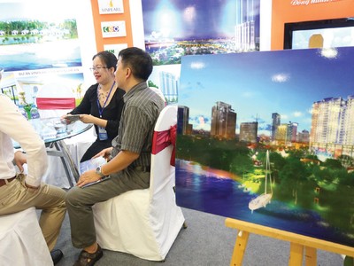 Để có được lòng tin của khách và tạo được thương hiệu riêng, môi giới cần cung cấp thông tin chuẩn xác tới khách hàng. 