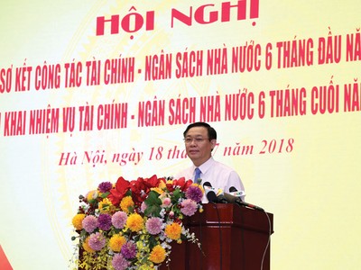 Phó thủ tướng Vương Đình Huệ phát biểu chỉ đạo Hội nghị sơ kết công ác tài chính - ngân sách nhà nước 6 tháng đầu năm