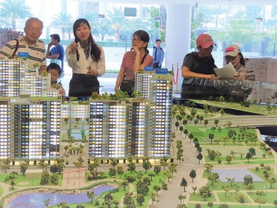 Siết dự án cao tầng tại trung tâm TP.HCM khiến nảy sinh mối lo đội giá. Ảnh: Gia Huy