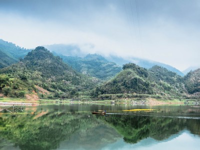 Bị “bỏ bùa” ở Đà Bắc