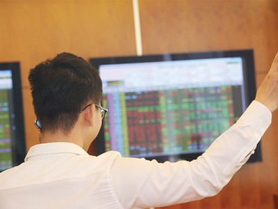 Kỳ vọng VN-Index quay trở lại mốc 1.000 điểm