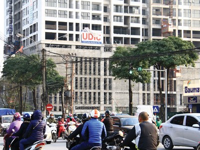 Dự án Tokyo Tower bị chậm tiến độ bàn giao nhà do gặp khó khăn trong thanh khoản. Ảnh: Nguyễn Thành