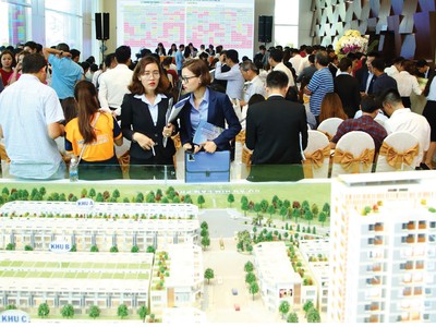 Thị trường nhà phố, biệt thự nội đô TP.HCM đang “cung không đủ cầu”. Ảnh: Gia Huy