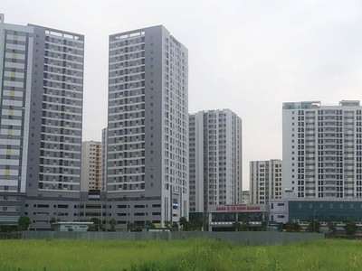 Khu đô thị Linh Đàm ken kín các tòa chung cư, phá vỡ quy hoạch ban đầu. Ảnh: Thanh Huyền