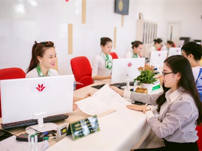 Lợi nhuận hợp nhất trước thuế 9 tháng của VPBank đạt 6.125 tỷ đồng