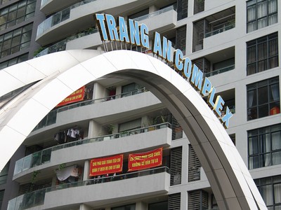 Trong mâu thuẫn chủ đầu tư - khách hàng, đôi khi đơn vị vận hành là phía chịu thiệt.