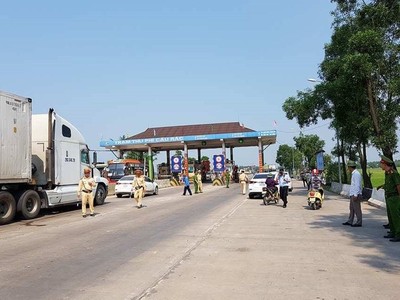 Trạm thu phí Cầu Rác, Quốc lộ 1 đoạn qua Hà Tĩnh.