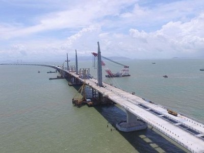 Cầu vượt biển dài nhất thế giới tại Trung Quốc, nối Hồng Kông với Macau và thành phố Chu Hải