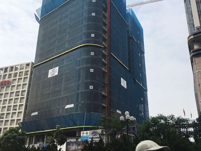 Landmark Holding bị nhắc nhở do chậm công bố thông tin