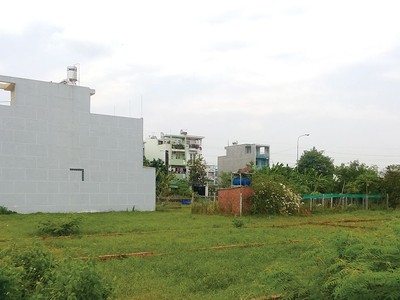 Đất nền được nhiều nhà đầu tư TP.HCM xem là kênh đầu tư dài hạn. 