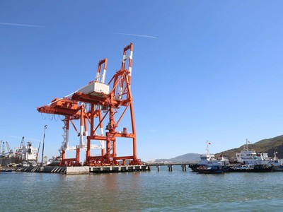 Cảng Quy Nhơn - Ảnh: MINH THÀNH