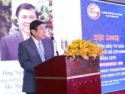 Chủ tịch UBND TP.HCM Nguyễn Thành Phong kêu gọi 210 dự án đầu tư vào TP.HCM(ảnh Lê Toàn)