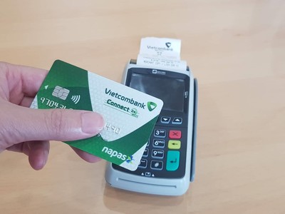 7 ngân hàng đã tham gia chuyển đổi thẻ thanh toán nội địa sang công nghệ thẻ chip, không chạm