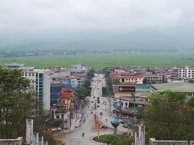 Dù là địa phương miền núi xa các thành phố lớn, nhưng thị trường bất động sản Điện Biên cũng đang lọt vào tầm ngắm của nhiều doanh nghiệp địa ốc